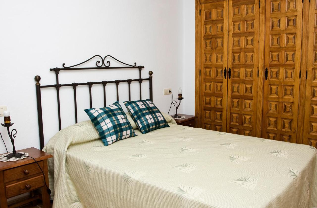 La Vesanilla Villa Iznájar Buitenkant foto