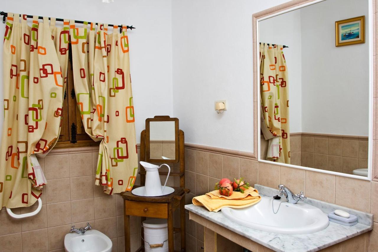 La Vesanilla Villa Iznájar Buitenkant foto